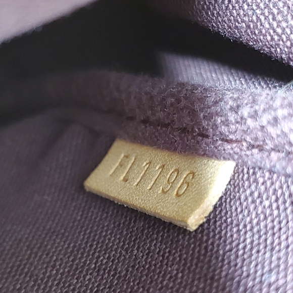 Authentic Louis Vuitton Monogram Favorite MM SOLD - Picture 2 of 16